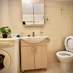 Cyriacus Flat In The Heart Of *