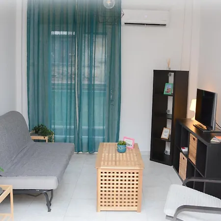 Apartment Cyriacus Flat In The Heart Of Thessaloniki